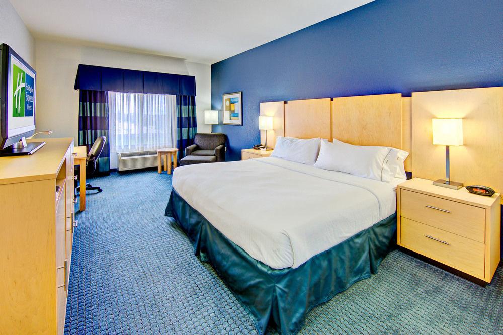 Holiday Inn Express Hotel & Suites Austin Ne-Hutto By Ihg Exterior photo